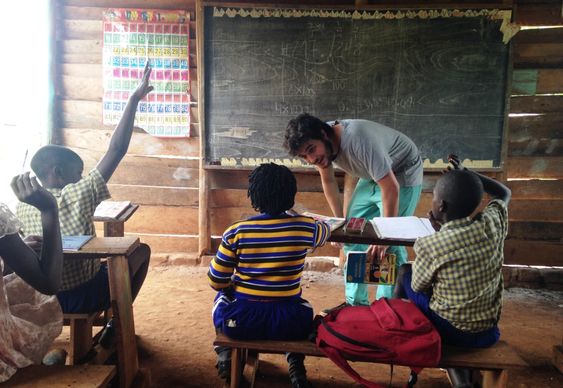 volunteer programs in Uganda
